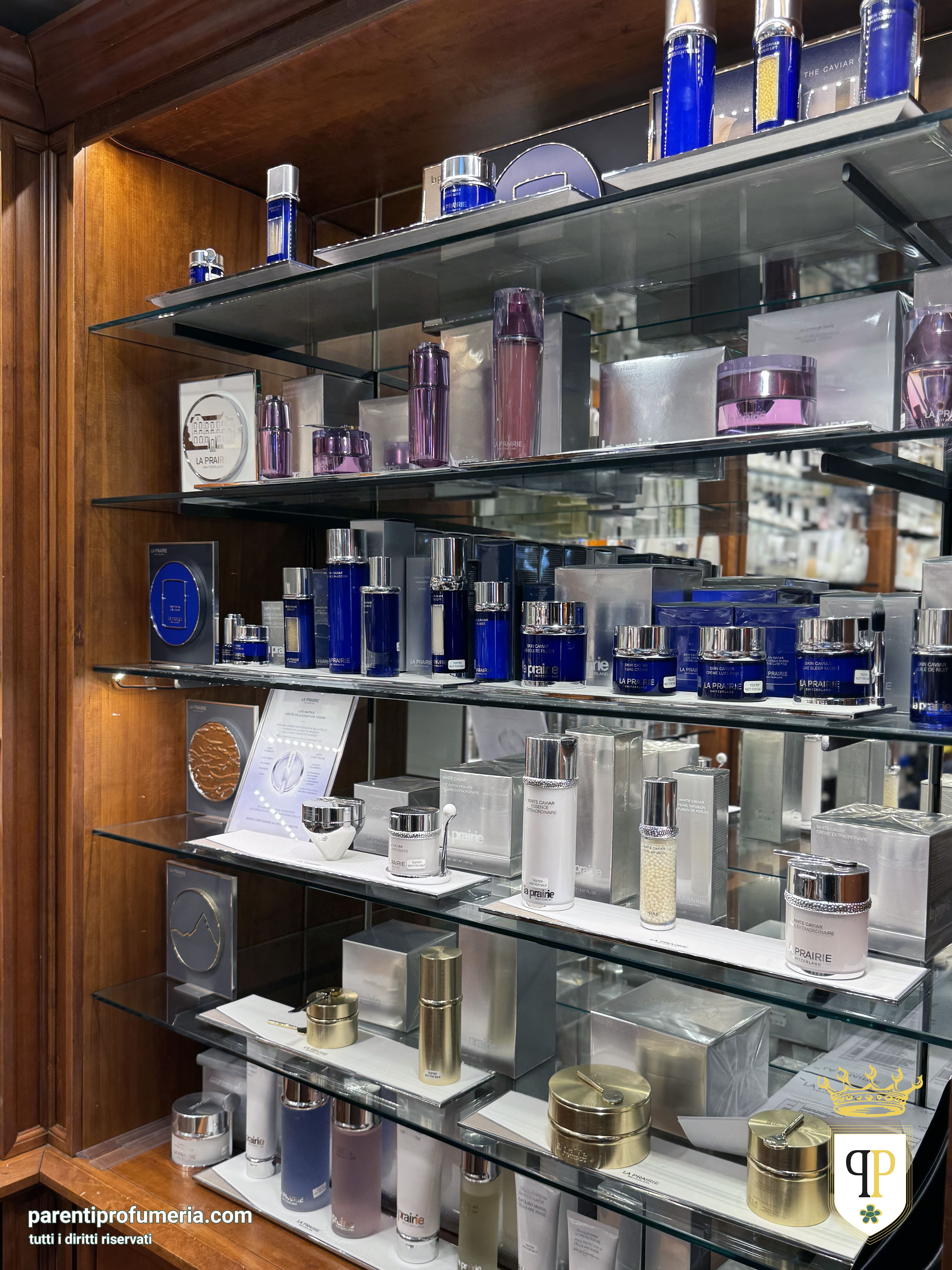 Parenti Profumeria Roma dal 1975 | La PRAIRIE in vendita
